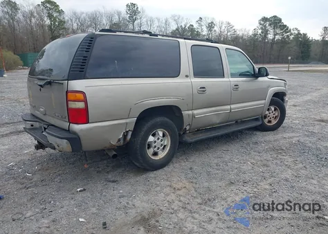2003 Chevrolet Suburban 1500 Lt z USA, uszkodzony, nr VIN 3GNEC16Z83G287717